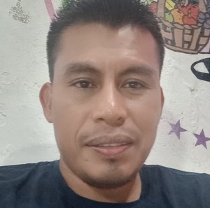 Dr. Víctor Fabián Morales Delgado